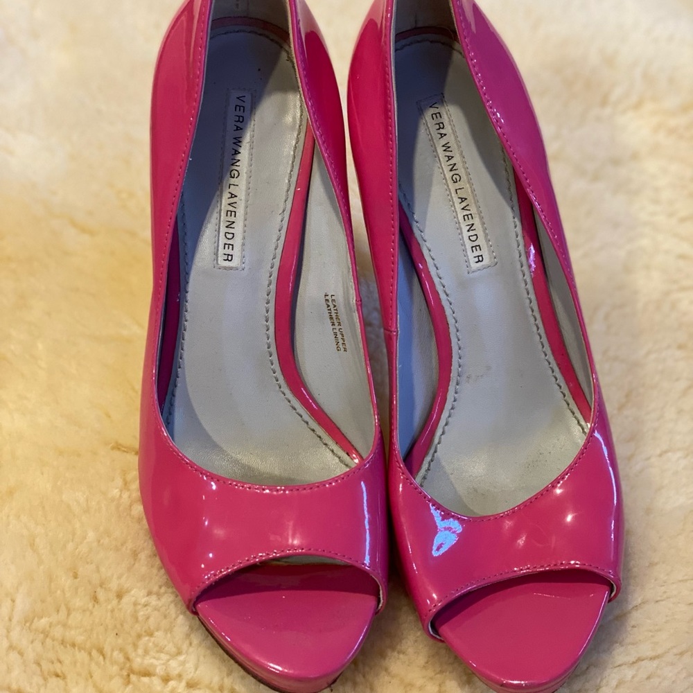Hot pink (approximately) 4 inch Vera Wang platform peep toe heel!